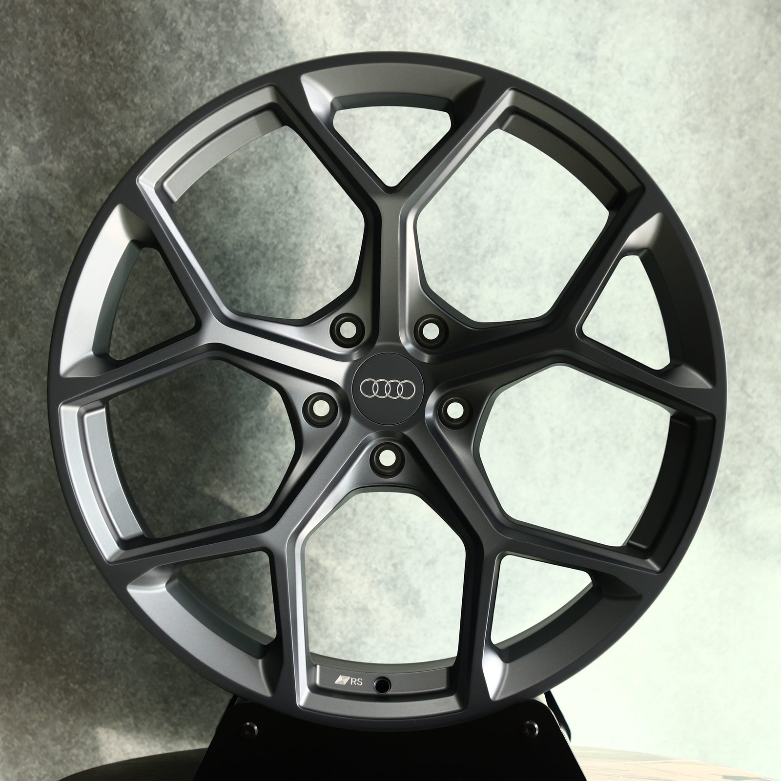 BMW M3 G80 wheels – Matte Silver 5 Y-Spoke, front view