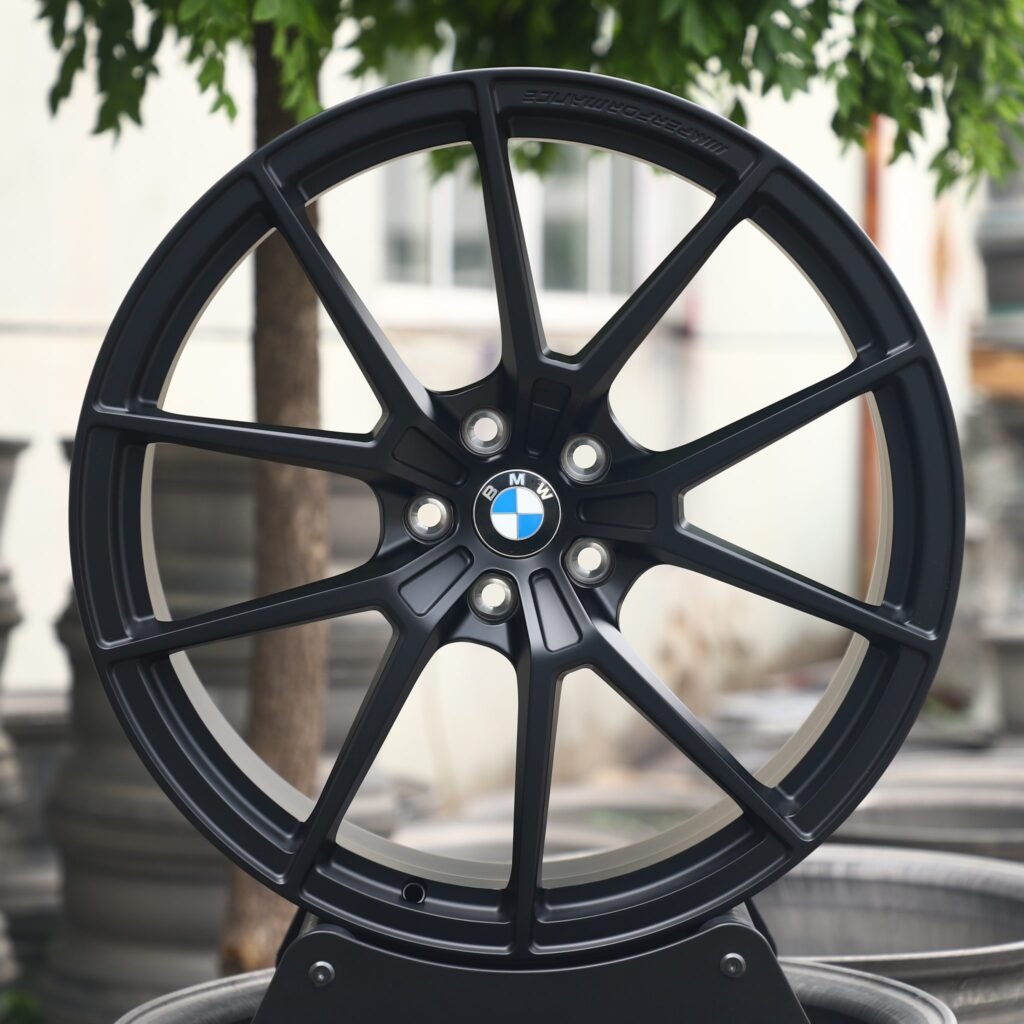 Tesla Model 3 wheels – Matte Silver 5 Y-Spoke, front view