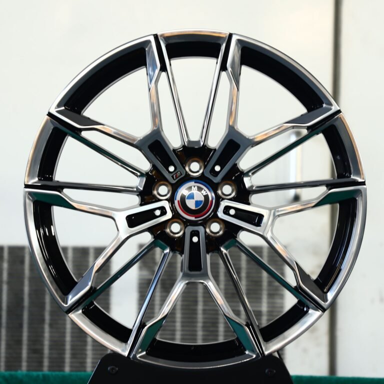 Кованые диски на BMW M5 — Кованый диск — 5 Y-образных спиц, серебристый