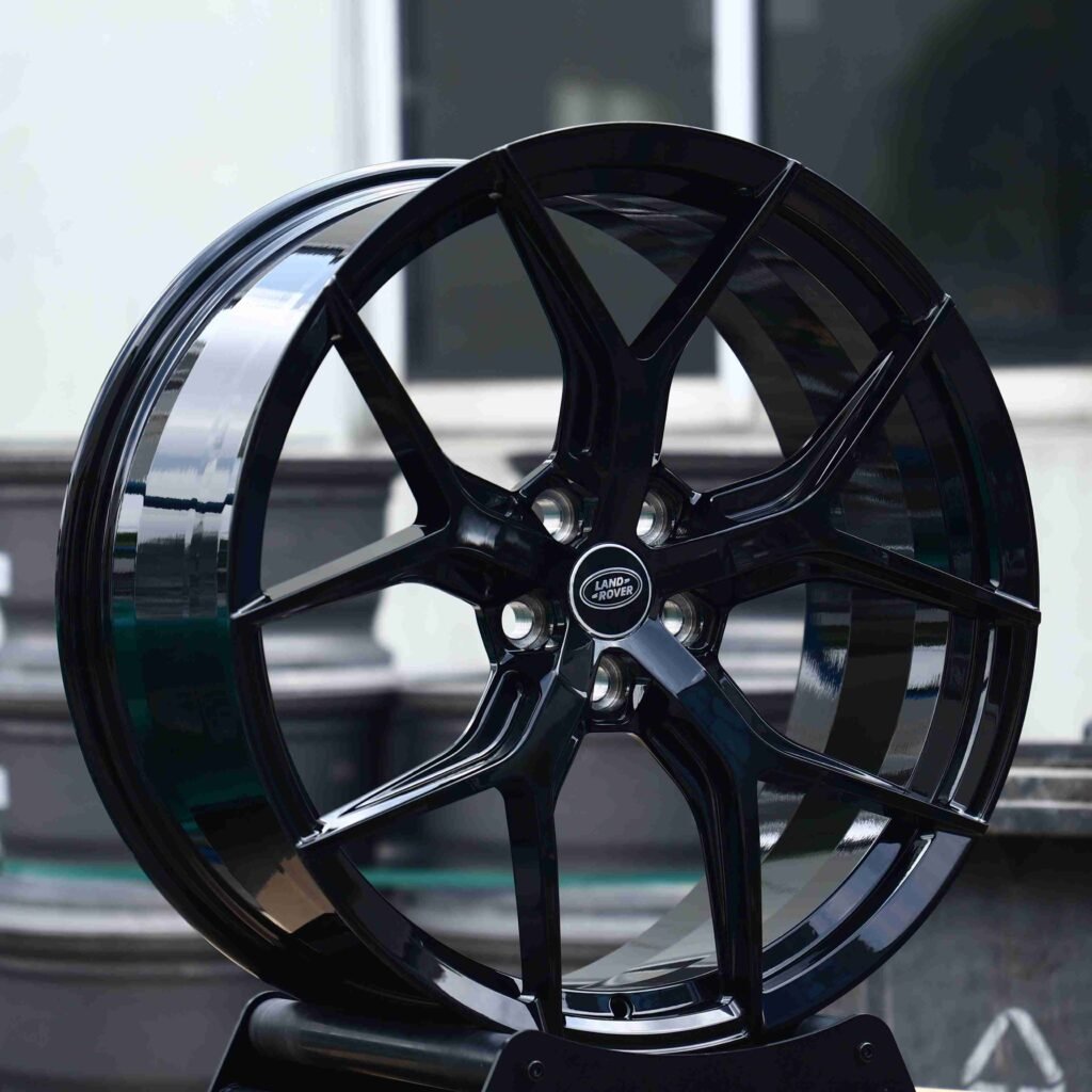 Matte Silver 5 Y-Spoke Forged Wheels - Land Rover Range Rover / Land Rover Defender Fitment (5-Lug) view 2