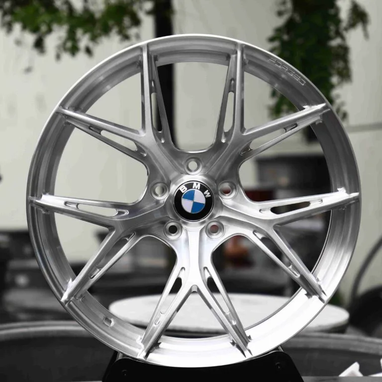 Toyota GR86 wheels – Matte Silver 5 Y-Spoke Side-Milled, front view