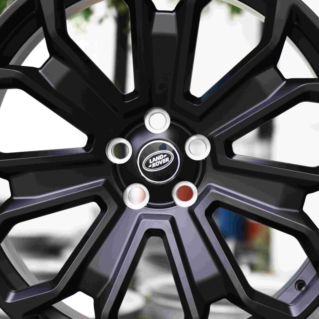BMW M3 F80 wheels – Matte Silver 7 Y-Spoke, lip and barrel detail