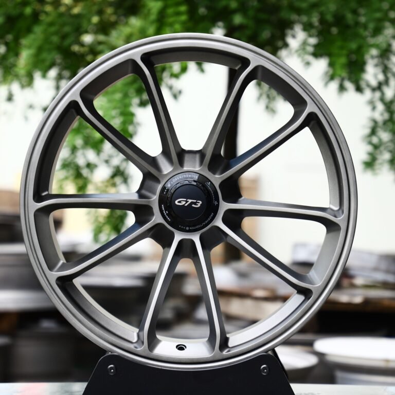 Nissan 370Z wheels – Matte Silver Center-Lock 5 V-Spoke, front view