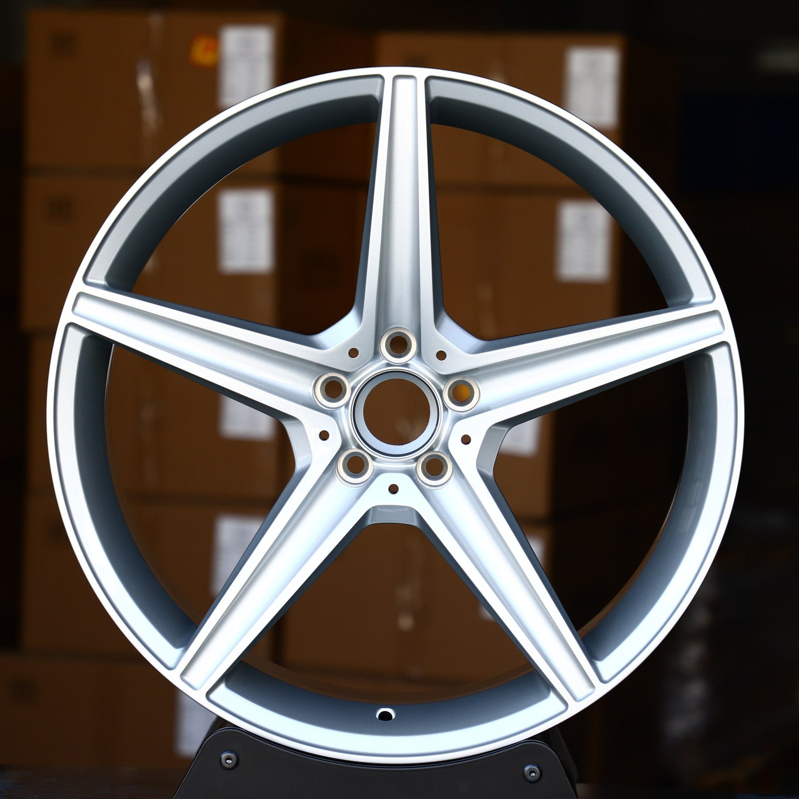 Porsche 911 wheels – Matte Silver Custom, front view