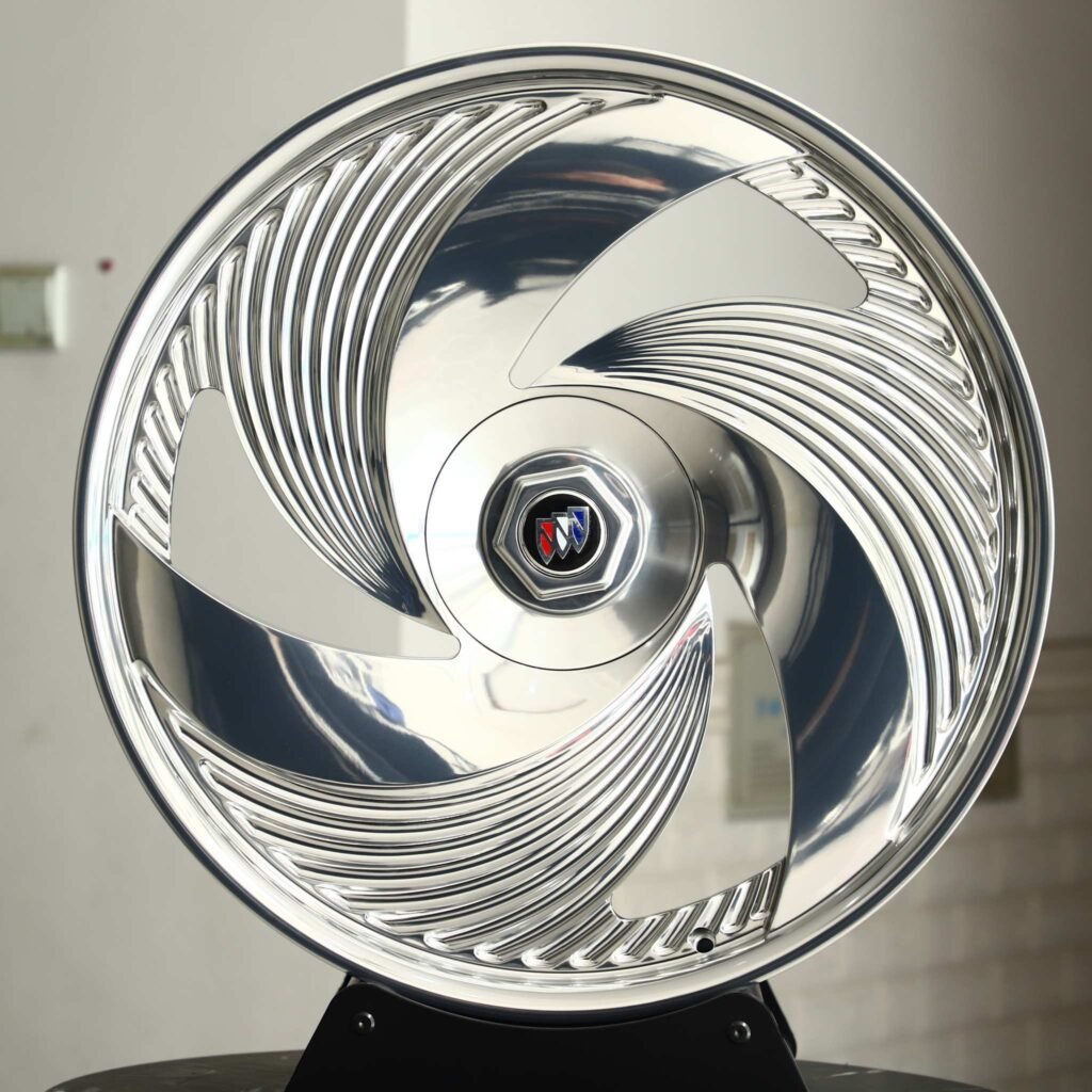 Porsche 911 wheels – Matte Silver Deep Lip Directional Milled, front view