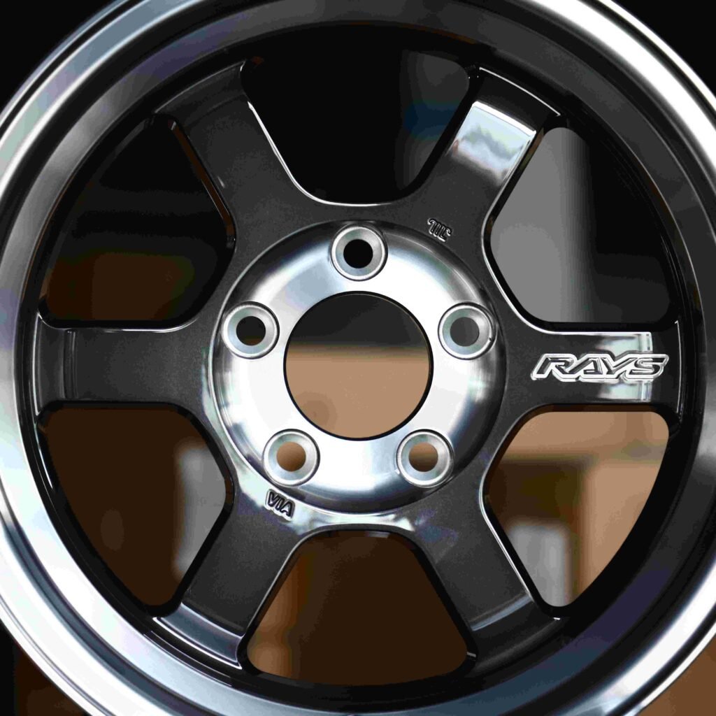 BMW M4 F82 wheels – Matte Silver Deep Lip, lip and barrel detail