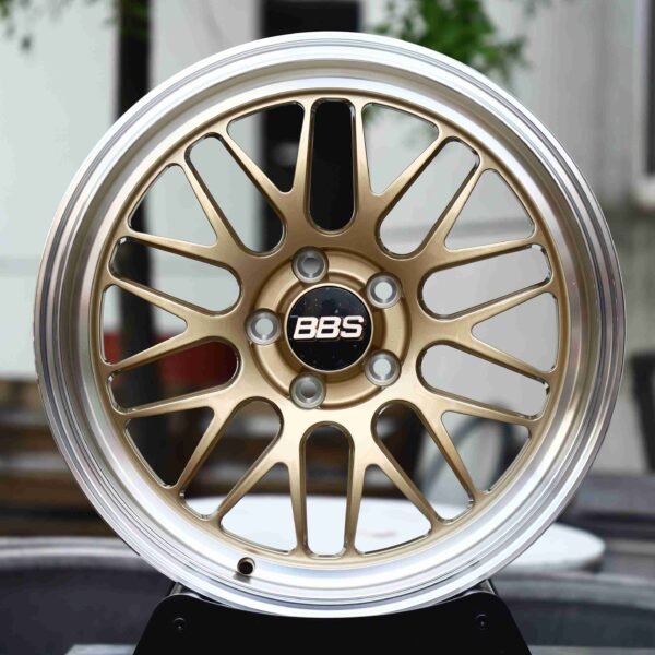 Porsche 911 wheels – Gold Mesh (BBS-Style), front view