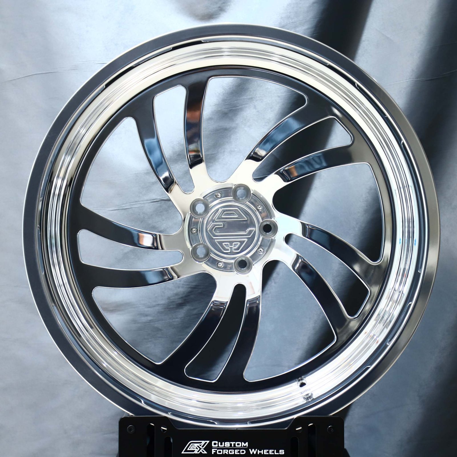Porsche 911 wheels – Matte Silver Deep Lip, front view