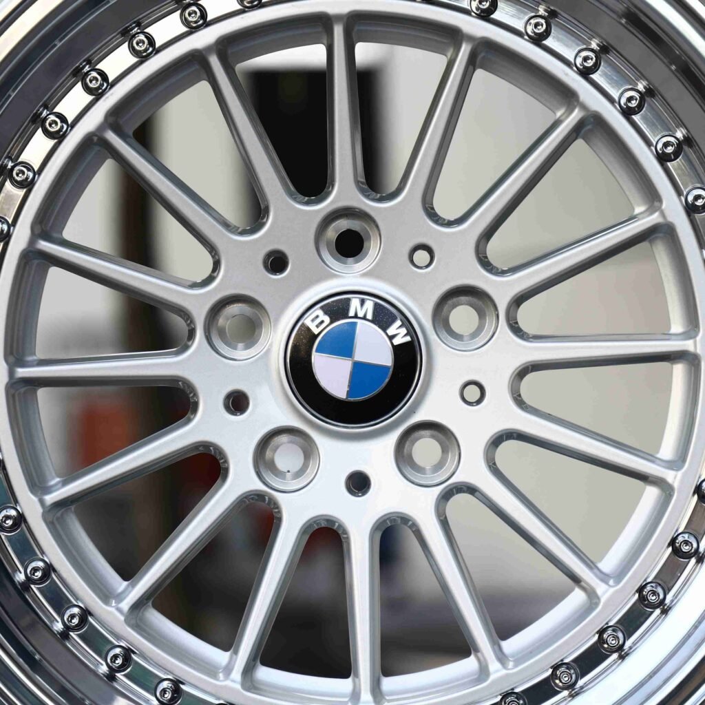 BMW M4 F82 wheels – Matte Silver Deep Lip Riveted, lip and barrel detail