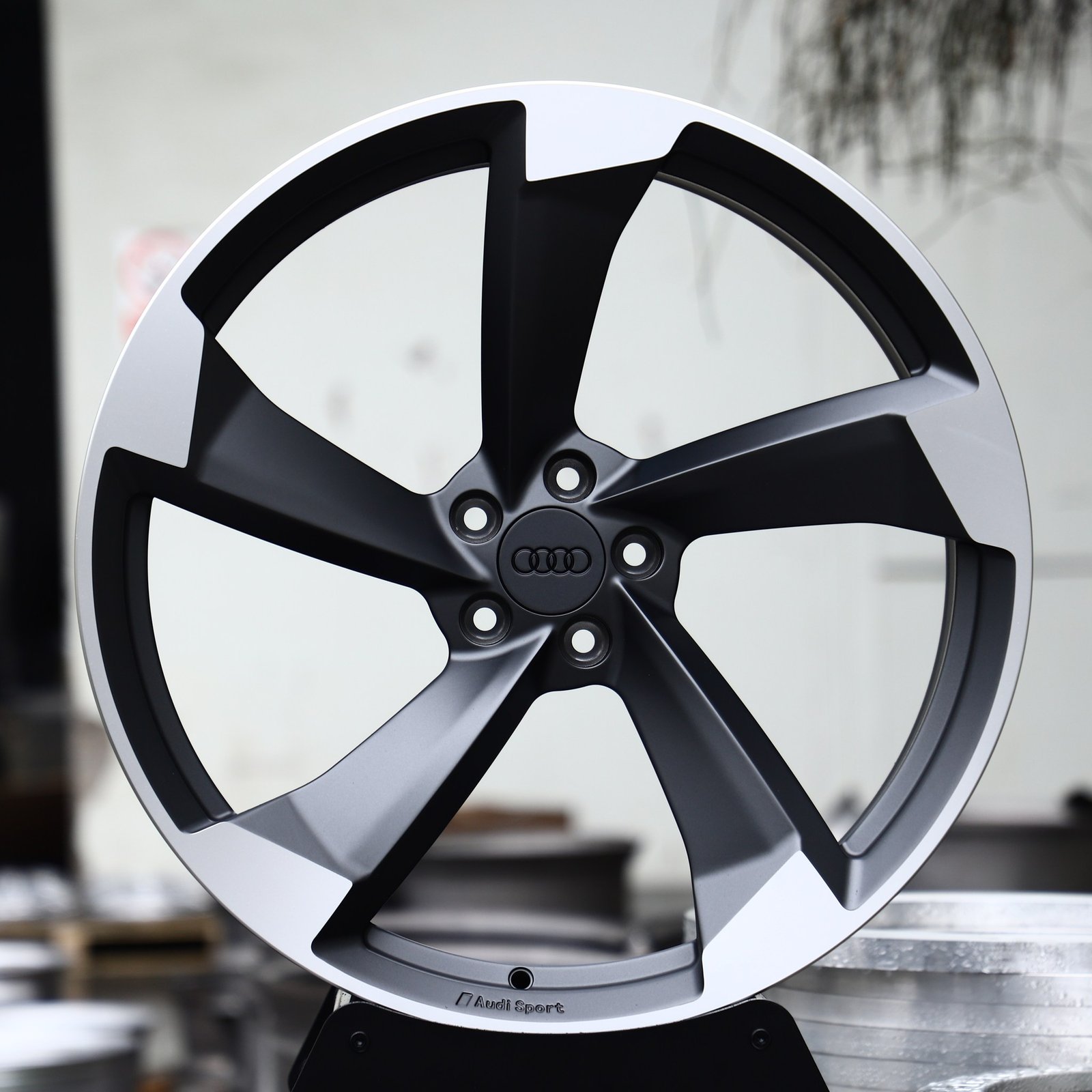 Audi A4 wheels – Matte Silver Directional Milled, front view