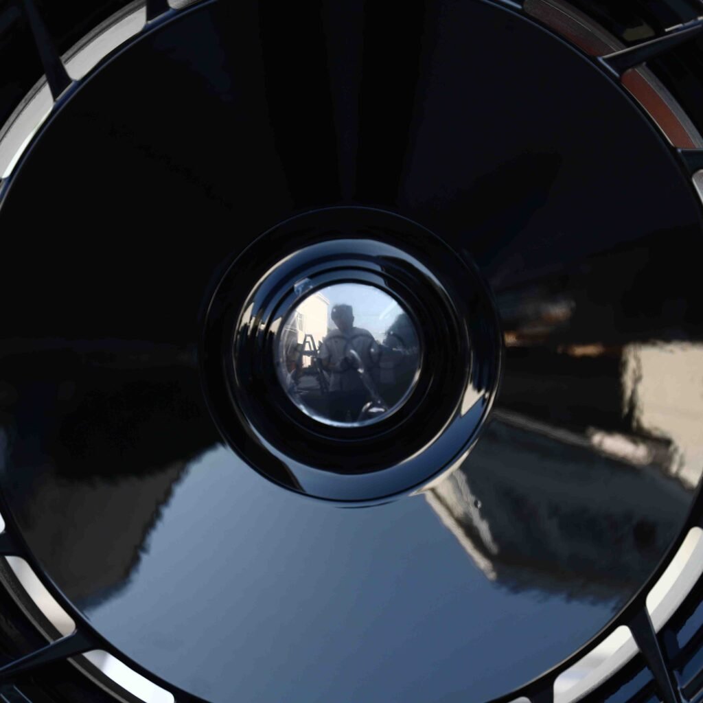 BMW M4 F82 wheels – Matte Silver Directional Milled, lip and barrel detail