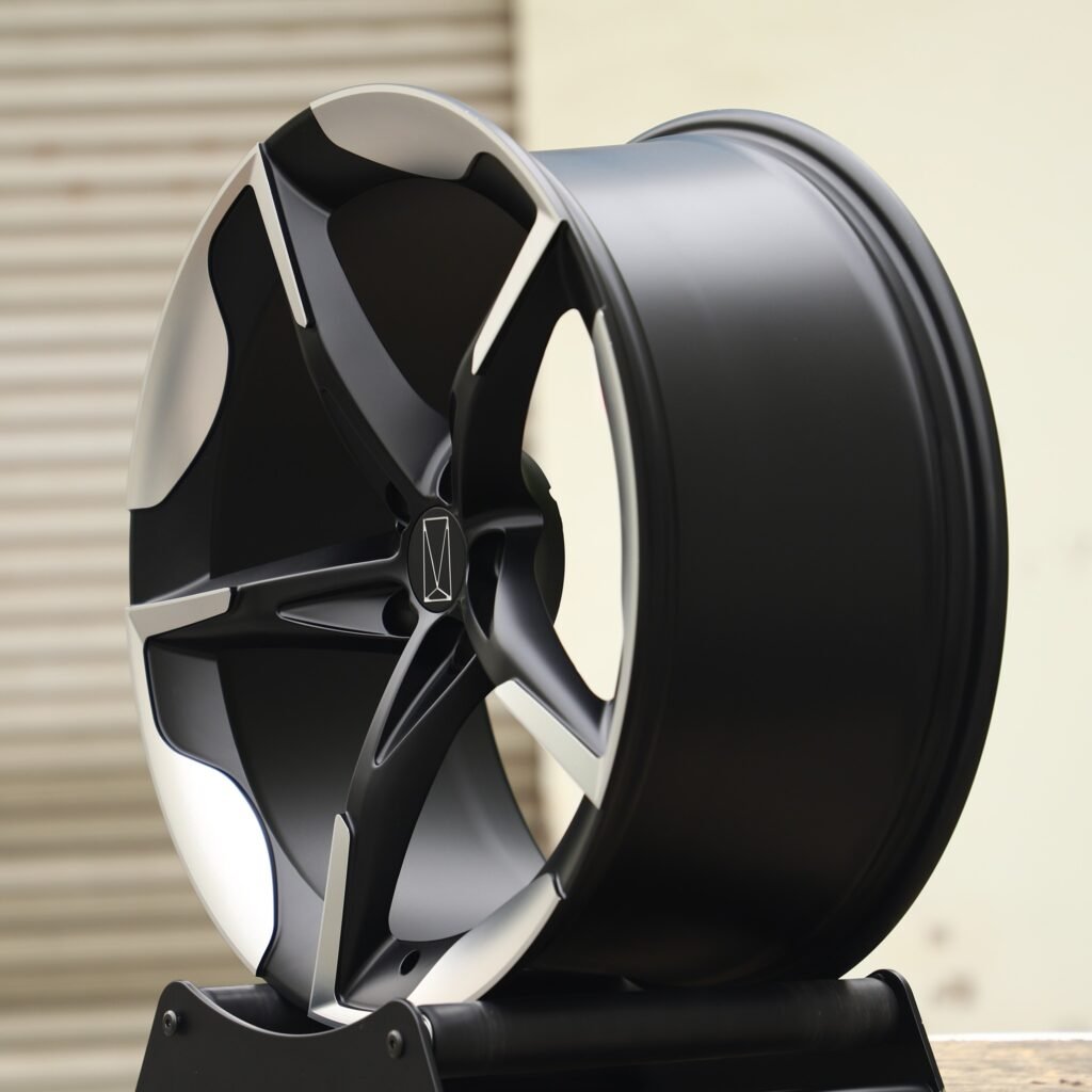 Jaguar F-Type wheels – Matte Silver Directional Milled, lip and barrel detail