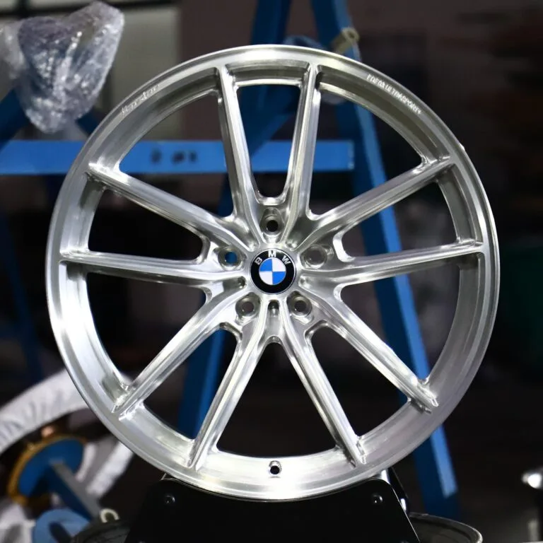 Porsche 911 wheels – Matte Silver Double 5-Spoke, front view