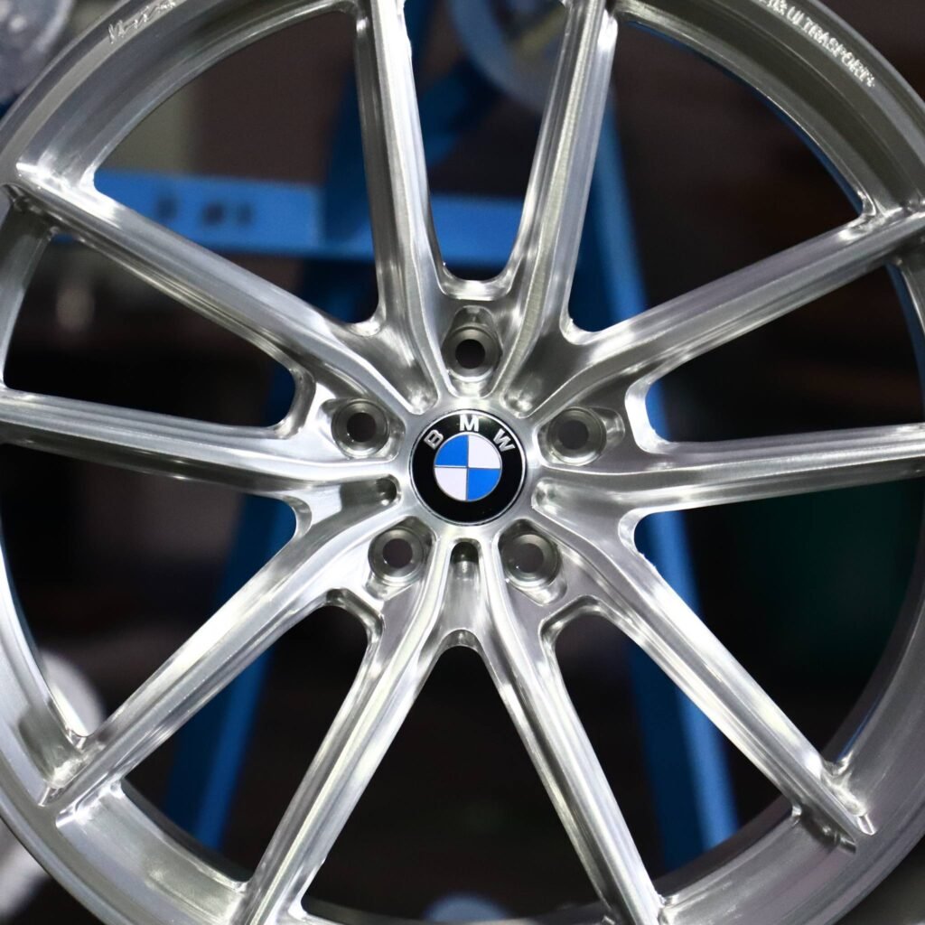 Audi A4 B9 wheels – Matte Silver Double 5-Spoke (BMW OEM-Style), lip and barrel detail