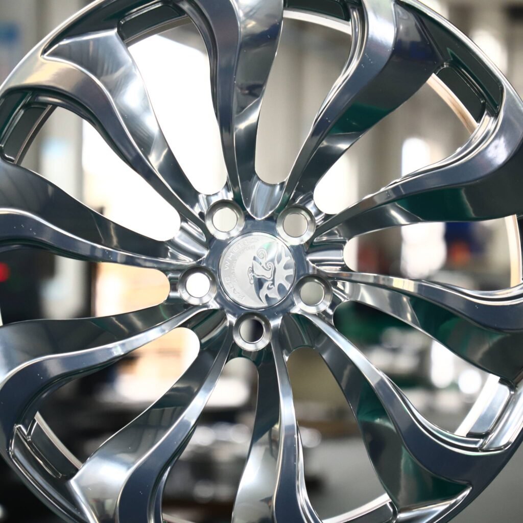 BMW M4 F82 wheels – Matte Silver Fan Spoke Directional Milled, lip and barrel detail