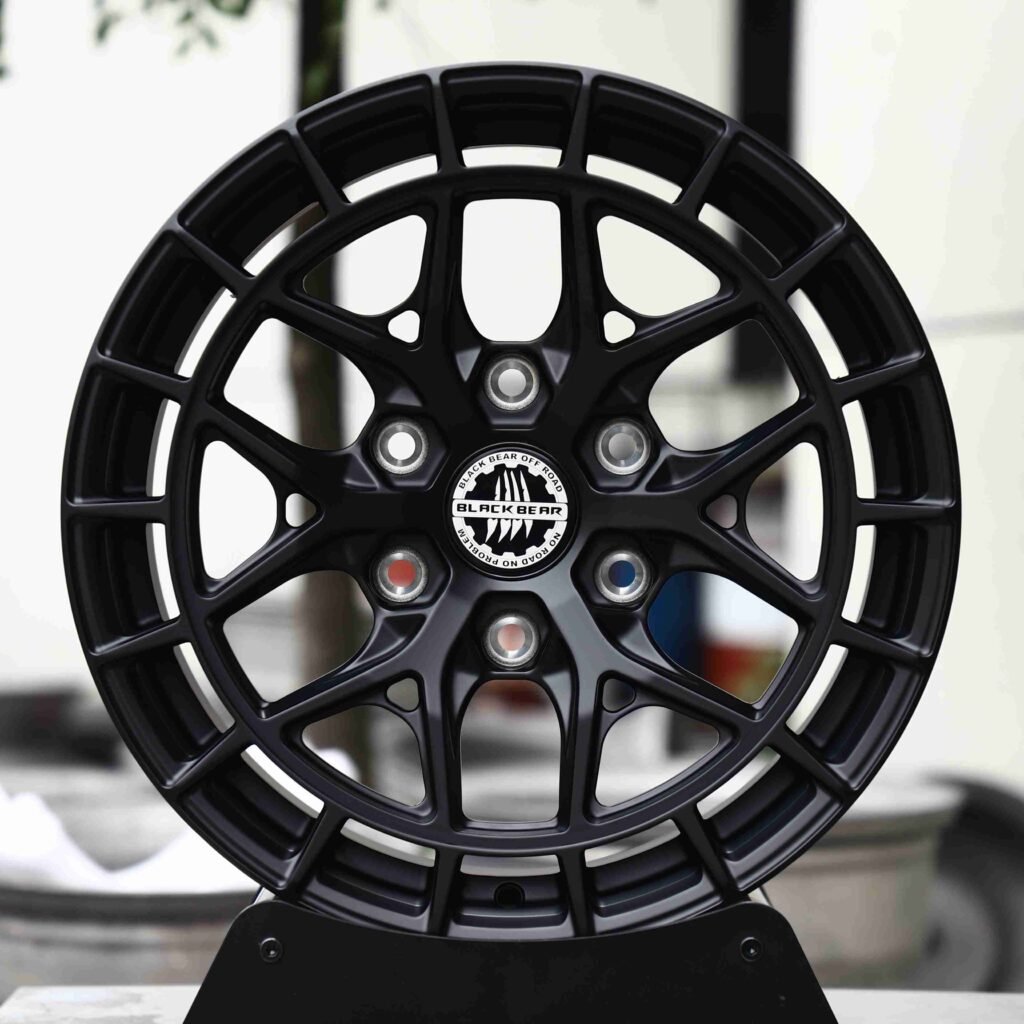 Matte Silver 6-Lug Off-Road Forged Wheels – Ford F-150 / Chevrolet Silverado Fitment (6-Lug)