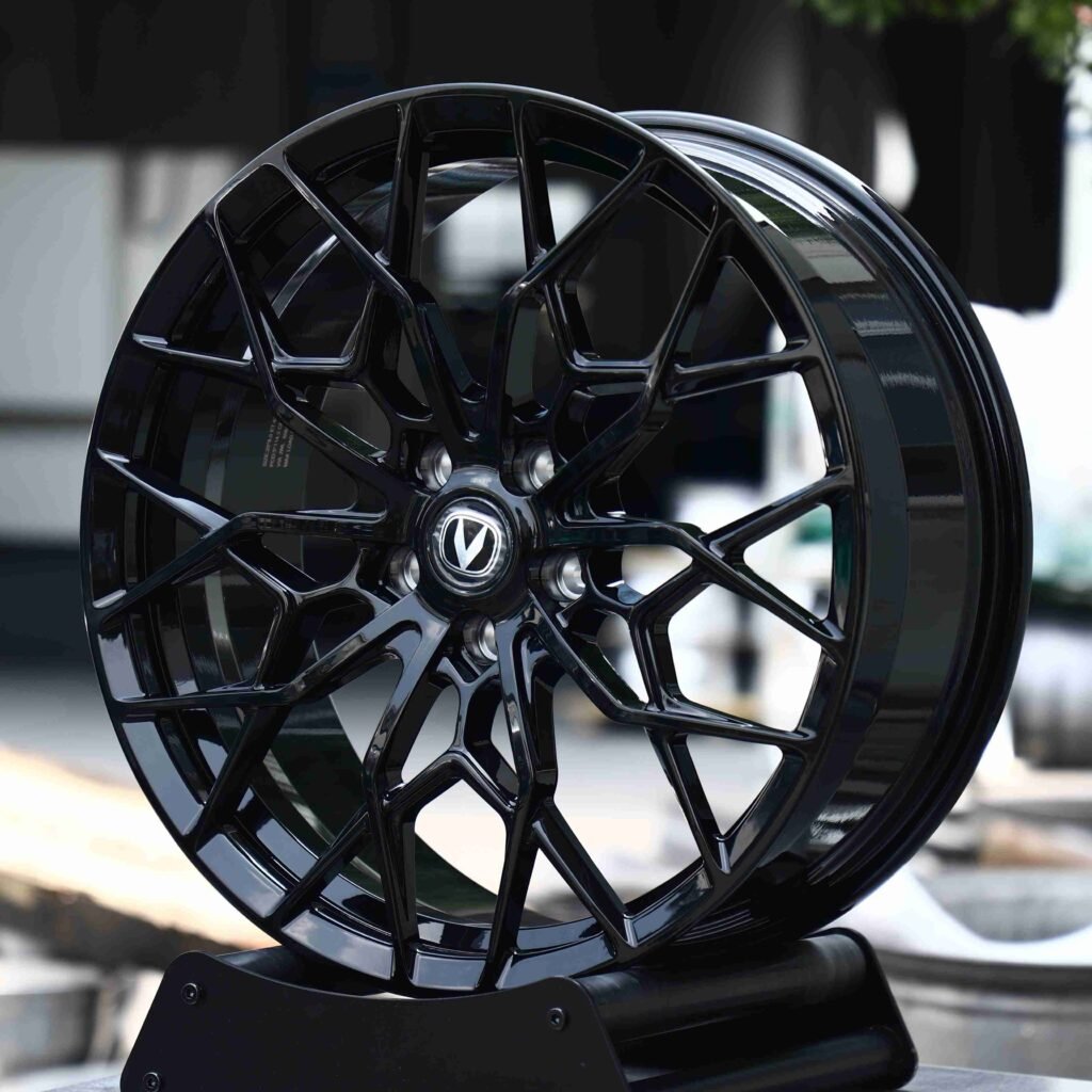 Audi A5 wheels – Matte Silver (Vossen-Style), angled view