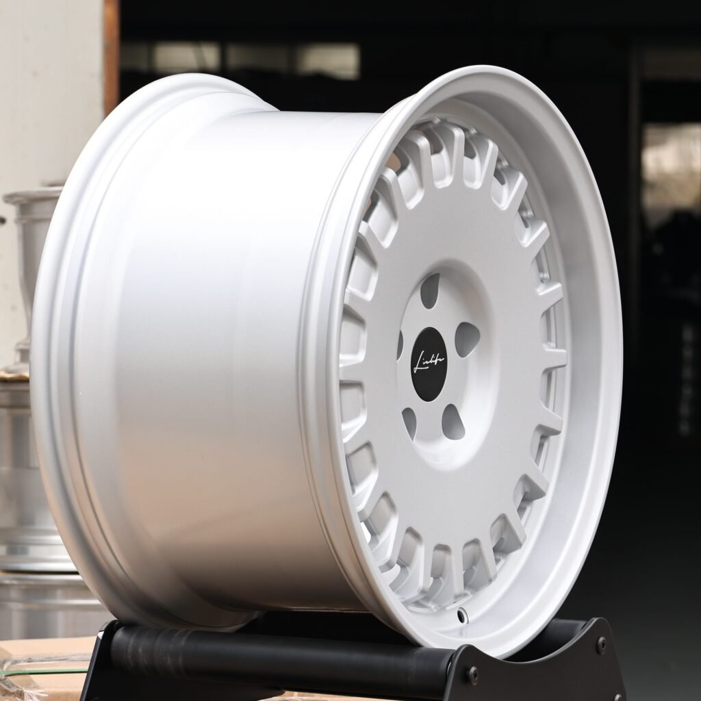 Mercedes-Benz E-Class W213 wheels – Matte Silver Full-Face, lip and barrel detail