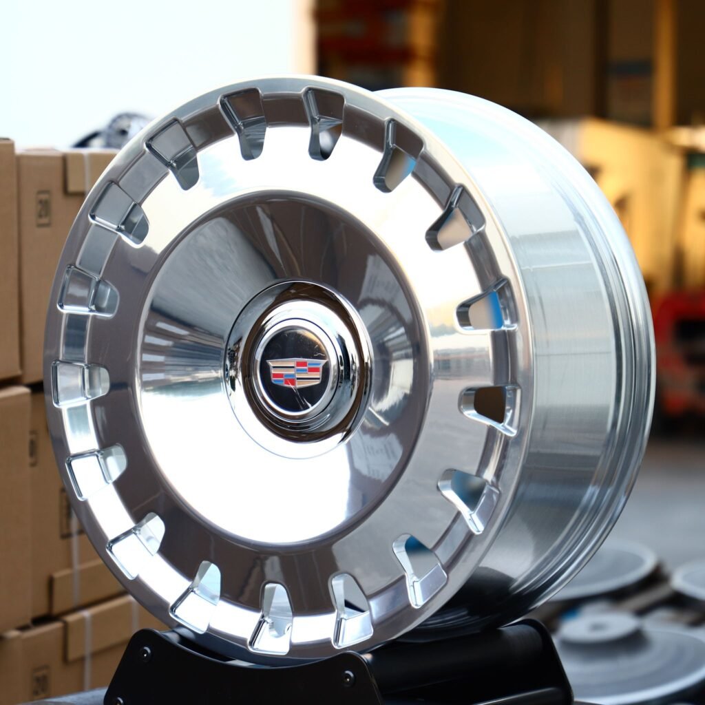 Cadillac CT6 wheels – Matte Silver Full-Face (Cadillac OEM-Style), angled view