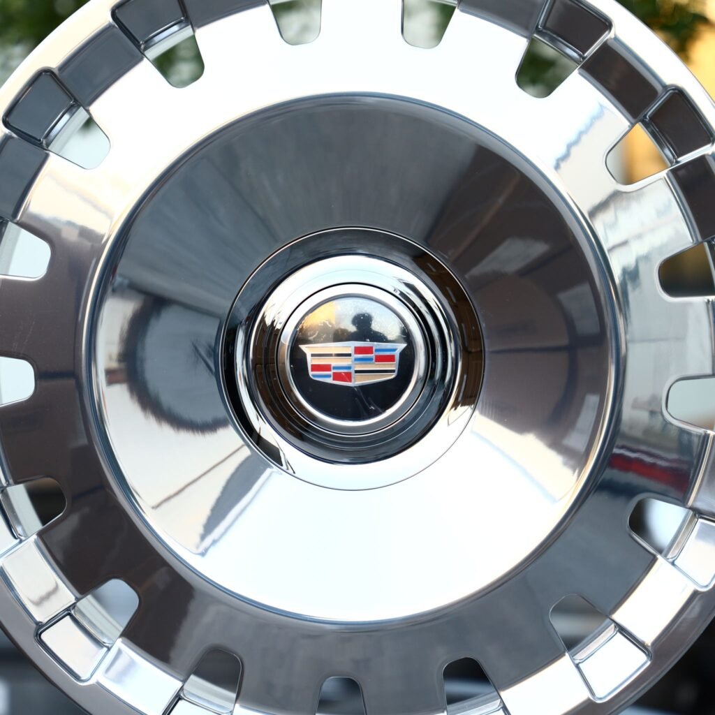 Cadillac CT5 wheels – Matte Silver Full-Face (Cadillac OEM-Style), lip and barrel detail