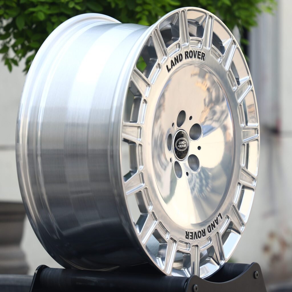 Lexus LS wheels – Matte Silver Full-Face, lip and barrel detail
