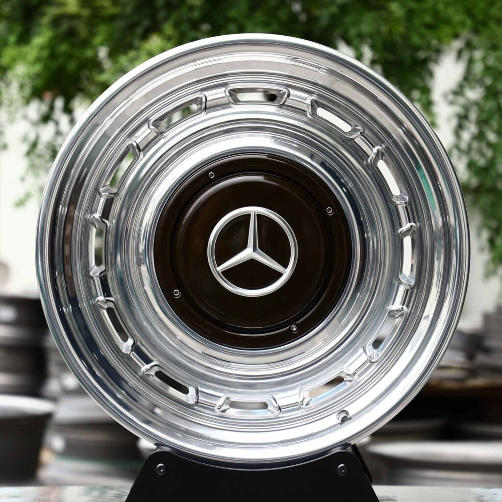 Mercedes-Benz E-Class wheels – Matte Silver Full-Face, front view