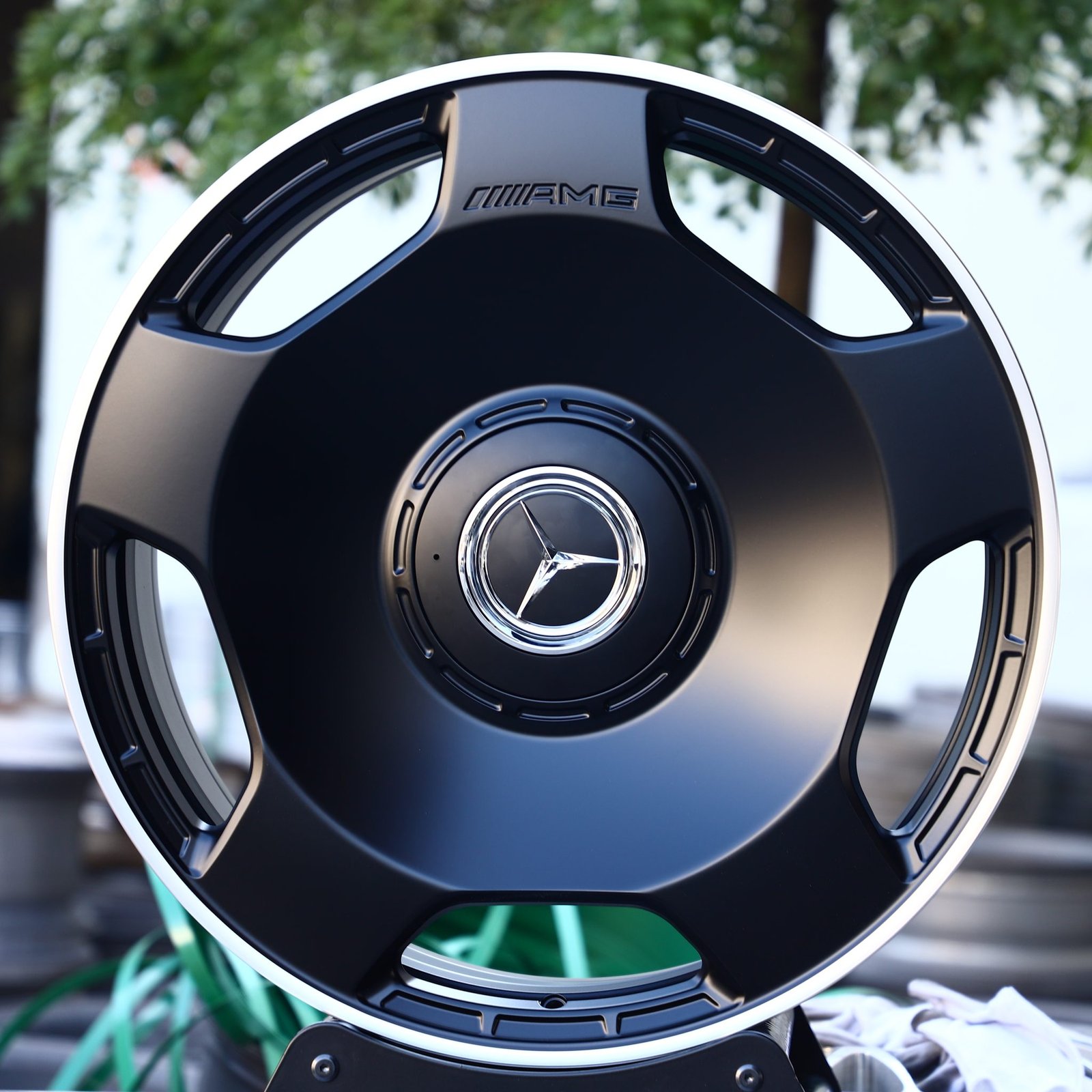 Mercedes-Benz E-Class wheels – Matte Silver Full-Face, front view