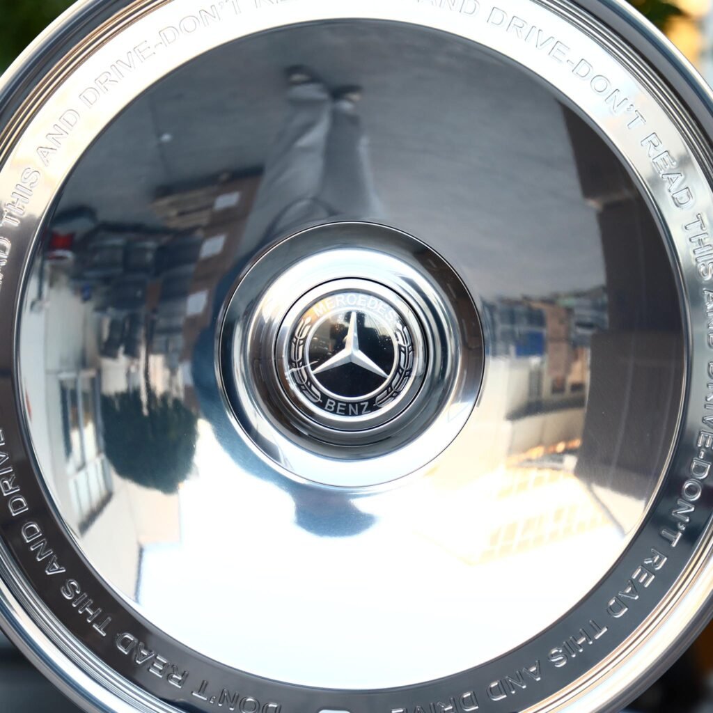 Audi Q7 wheels – Matte Silver Full-Face, lip and barrel detail