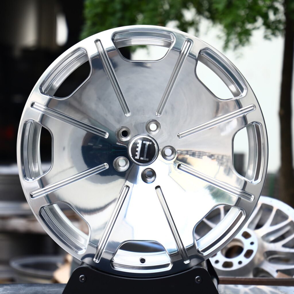 AITO M7 wheels – Matte Silver Full-Face (AITO OEM-Style), front view