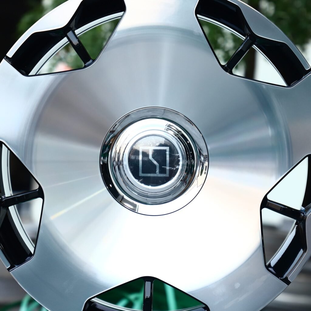 Ford Mustang Mach-E wheels – Matte Silver Full-Face, lip and barrel detail