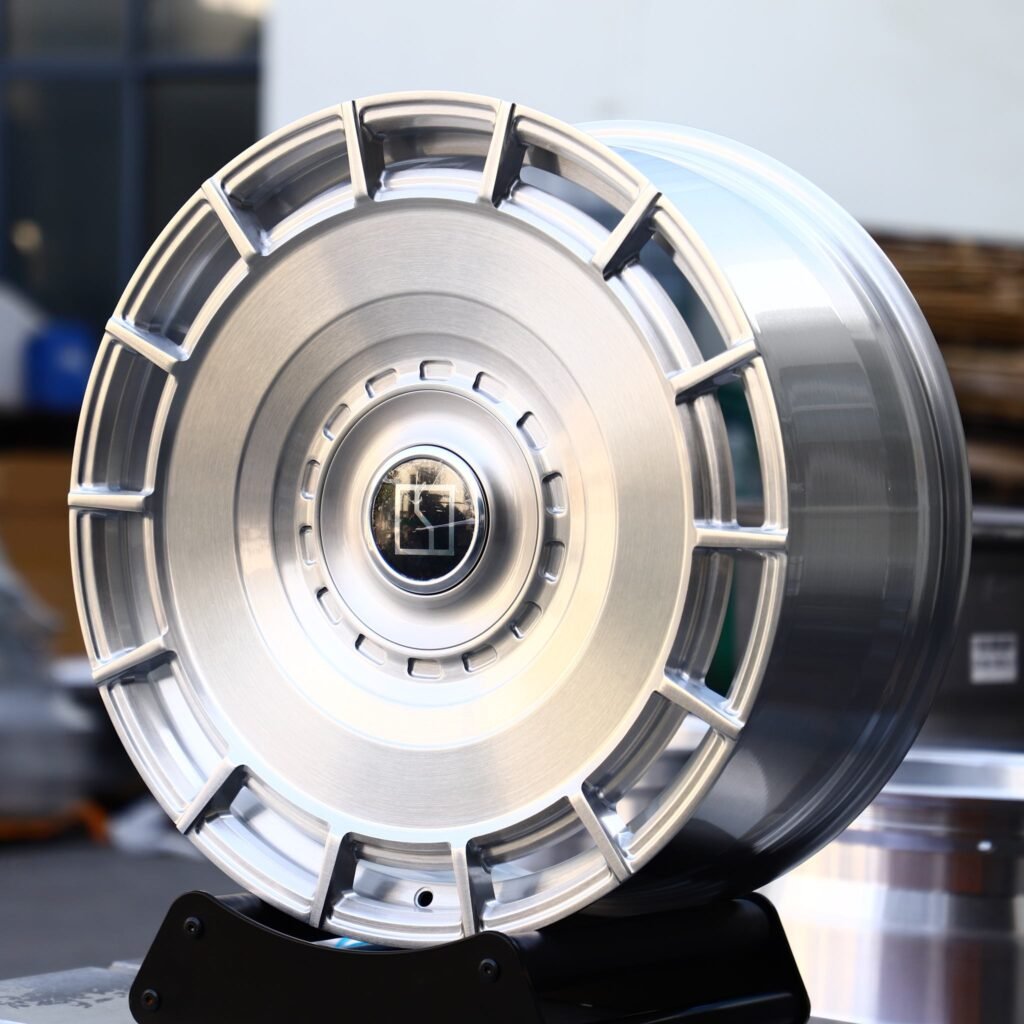Matte Silver Full-Face Forged Wheels - Zeekr 001 / Zeekr 007 Fitment (5-Lug) – Design 2 view 2