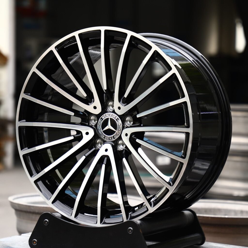 Mercedes-Benz S-Class wheels – Matte Silver Machined Face, angled view