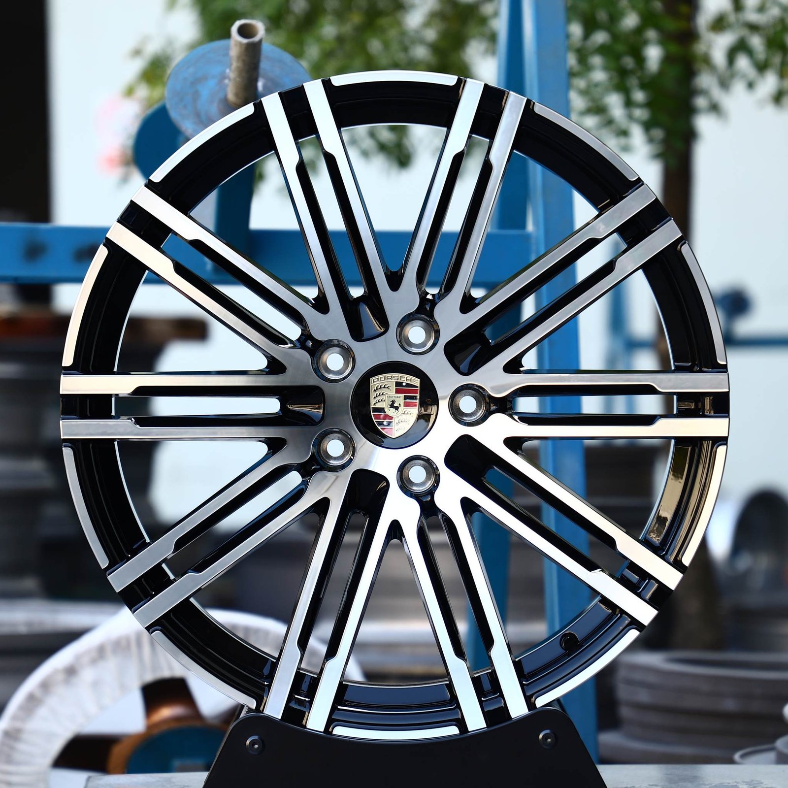 Porsche 911 wheels – Matte Silver Machined Face, front view