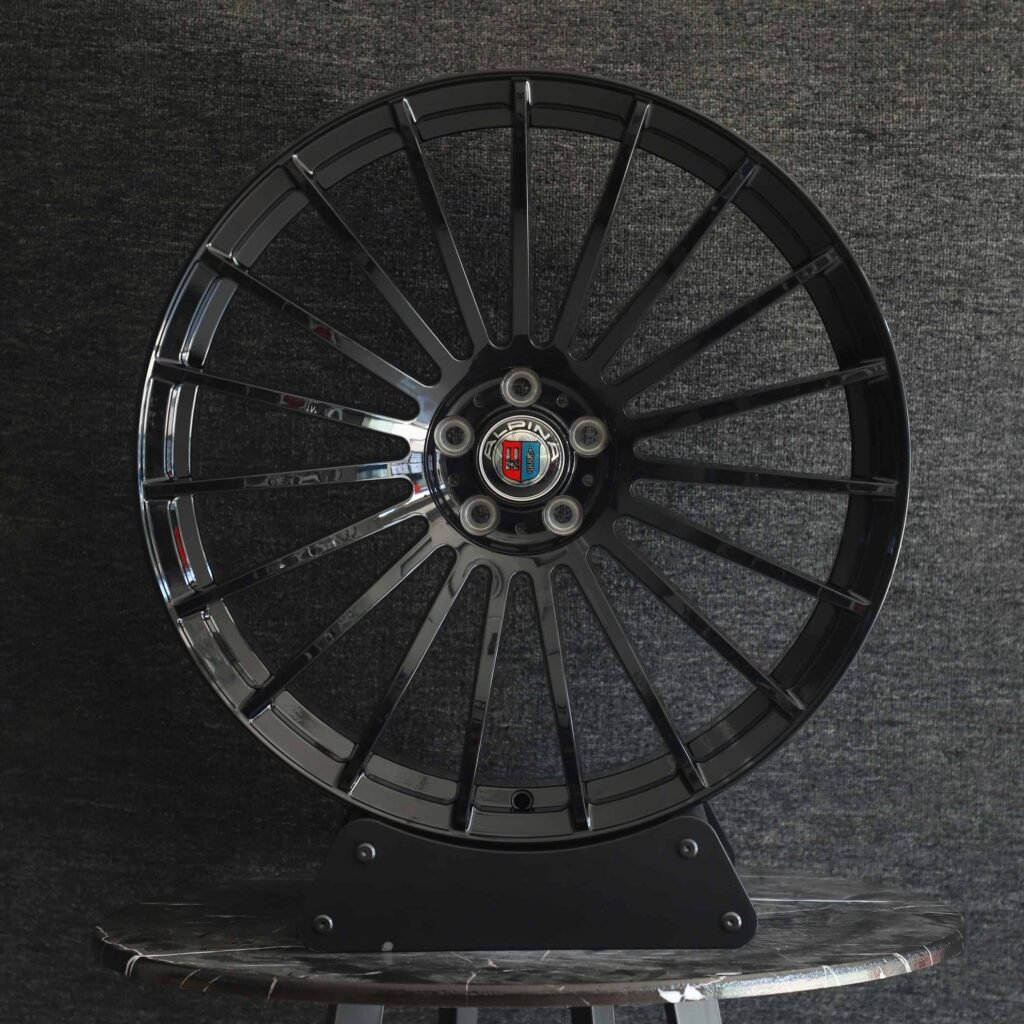Audi A6 wheels – Matte Silver Multi-Spoke, front view