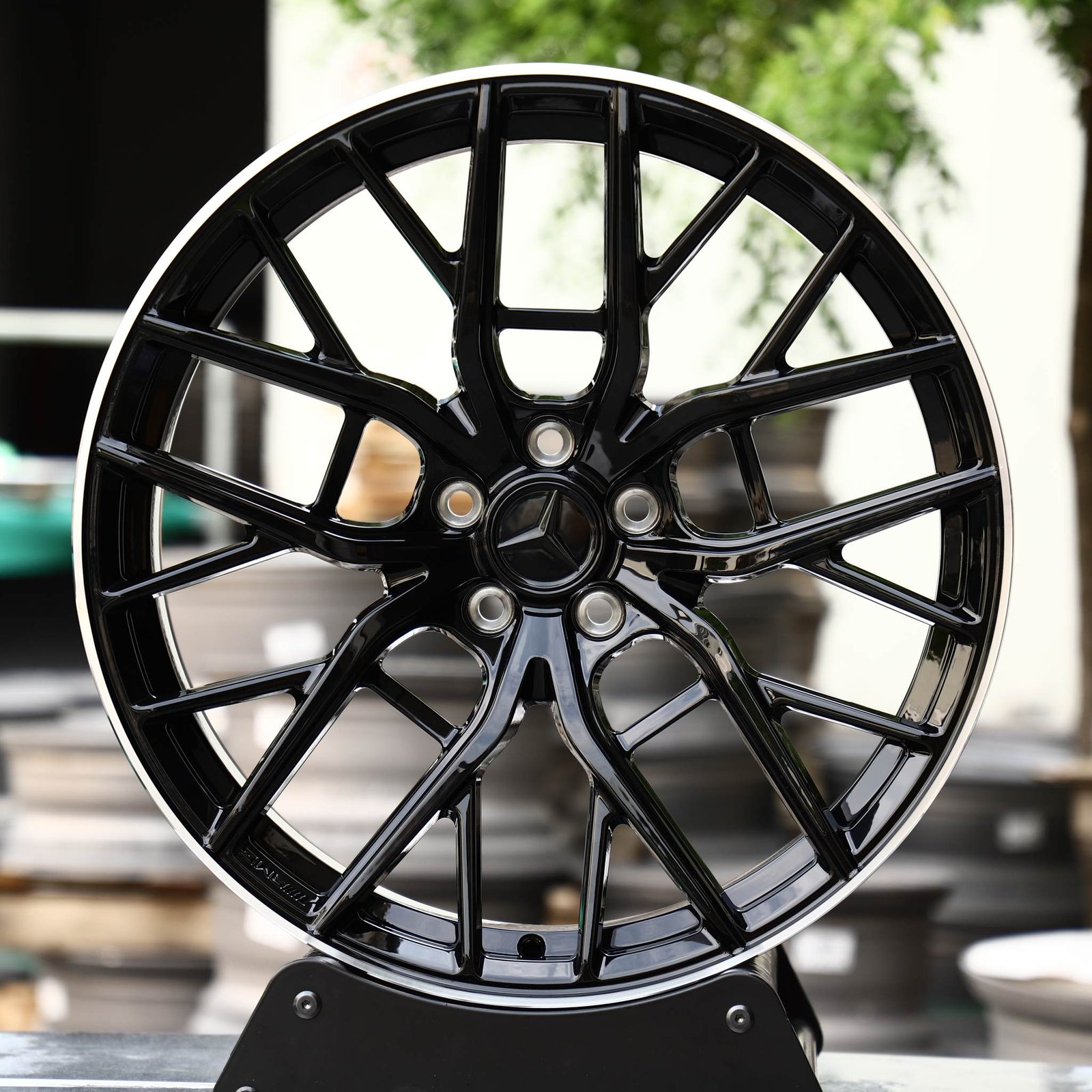 Mercedes-Benz E-Class W213 wheels – Matte Silver Petal Cross-Spoke (Mercedes-Benz OEM-Style), front view