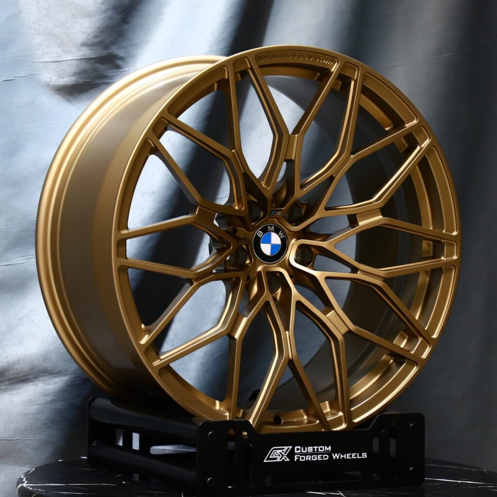 BMW M5 wheels – Matte Silver Petal, angled view