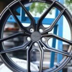 ANK-72643 — спицы крупным планом