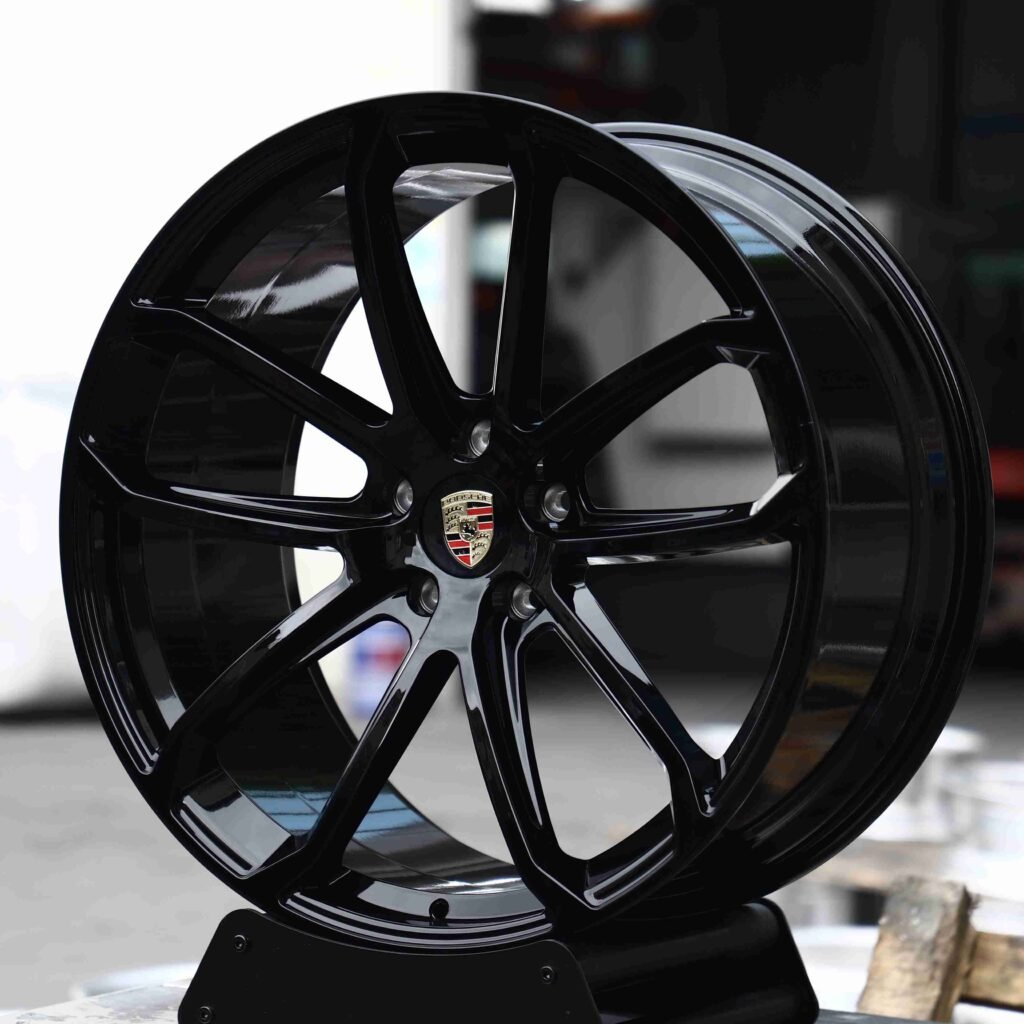 Porsche Cayenne wheels – Matte Silver Petal, angled view