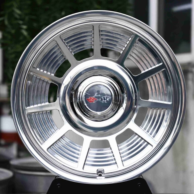 Porsche 911 wheels – Matte Silver Semi-Full-Face, front view