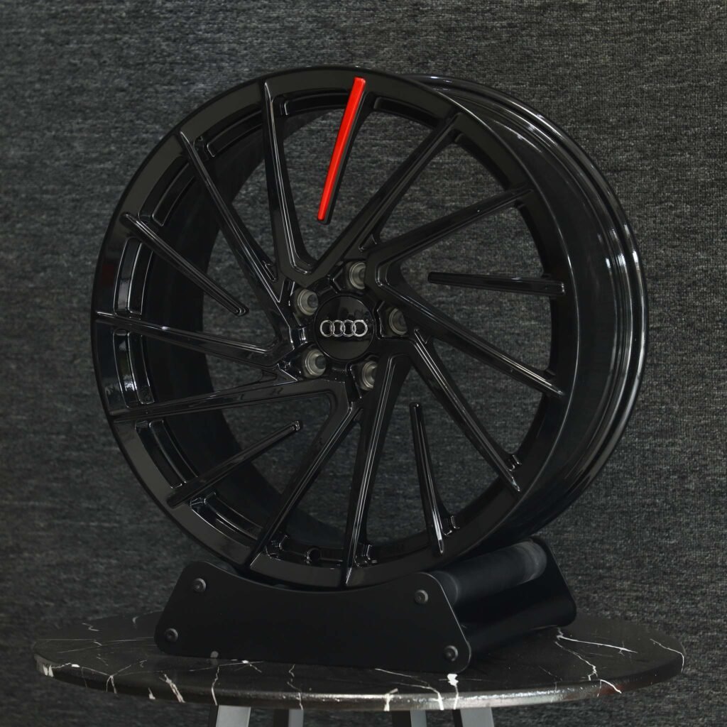Ford Mustang S550 wheels – Matte Silver Split Directional Milled, lip and barrel detail