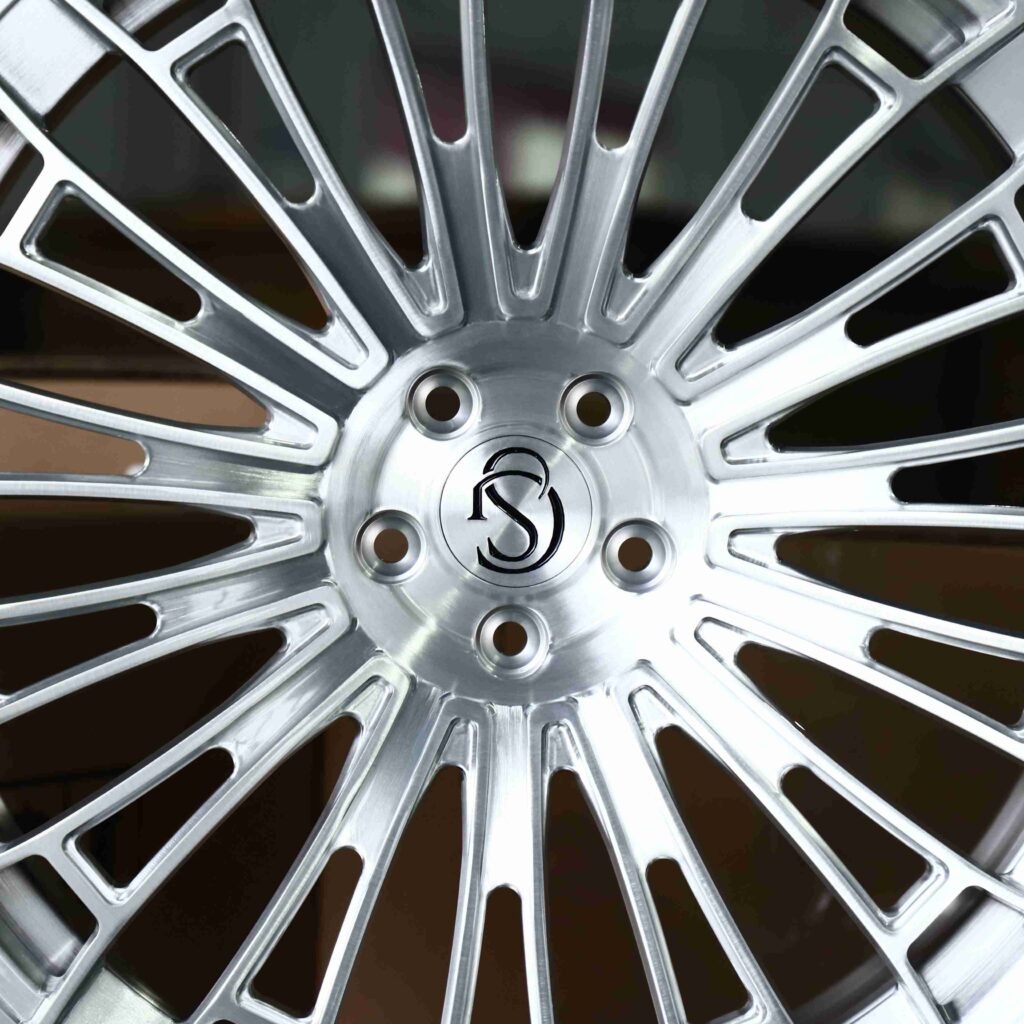 BMW M4 F82 wheels – Matte Silver Split, lip and barrel detail