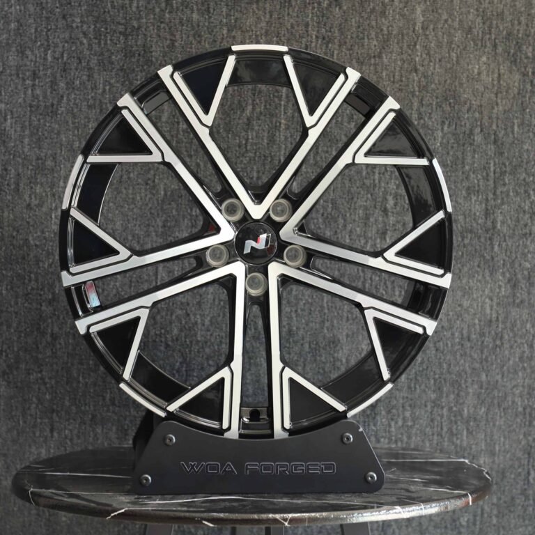 Audi A6 wheels – Matte Silver Split-Spoke Machined Face, front view