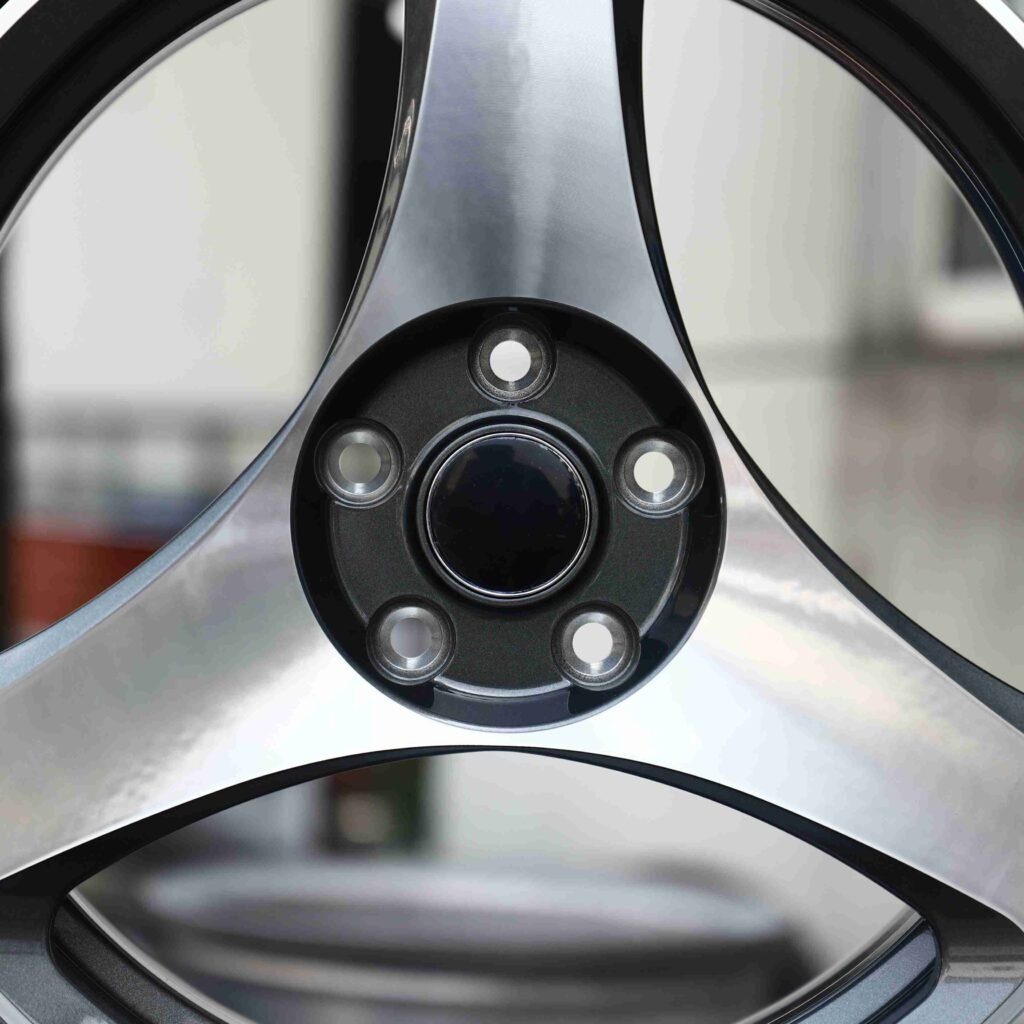 BMW M4 F82 wheels – Matte Silver Triangular Spoke, lip and barrel detail