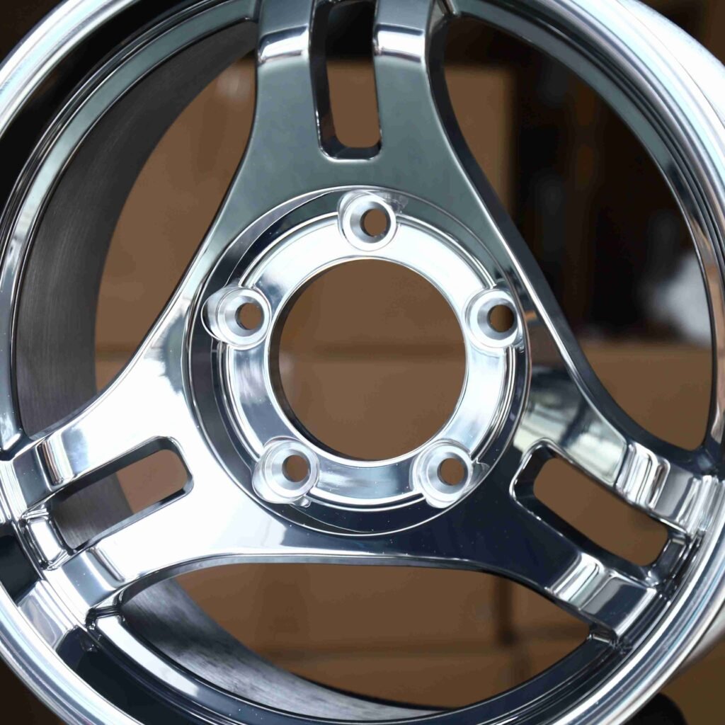 BMW M4 F82 wheels – Matte Silver Triangular Spoke, lip and barrel detail