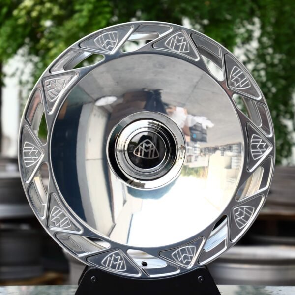 Maybach-Style Silver Full-Face Forged Wheels – Mercedes-Benz S-Class W223 / C-Class W206, front view