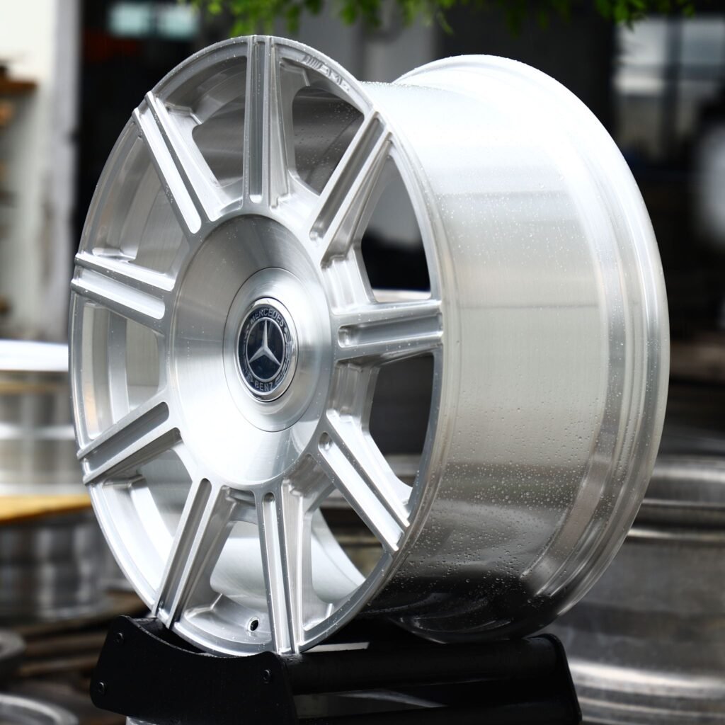 5x112 wheels – Brushed Silver Twin 10-Spoke (Mercedes-Benz OEM-Style), side view
