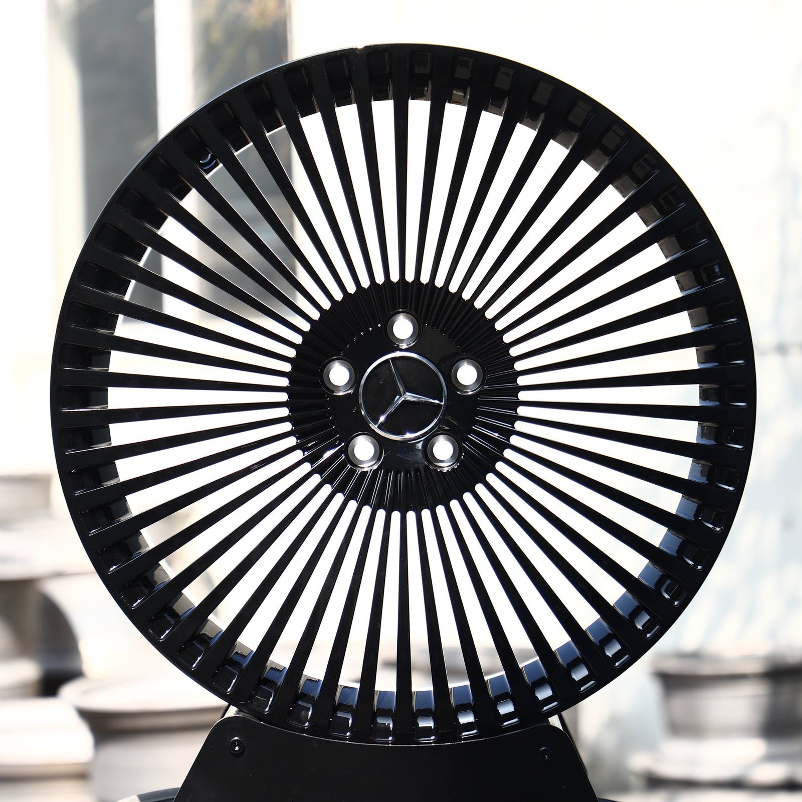 Mercedes-Benz E-Class wheels – Gloss Black Turbine Multi-Spoke (Mercedes-Benz OEM-Style), front view