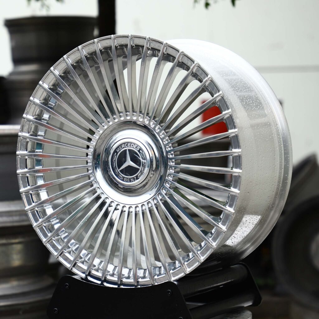 Mercedes-Benz S-Class wheels – Hyper Silver Turbine Multi-Spoke (Mercedes-Benz OEM-Style), angled view