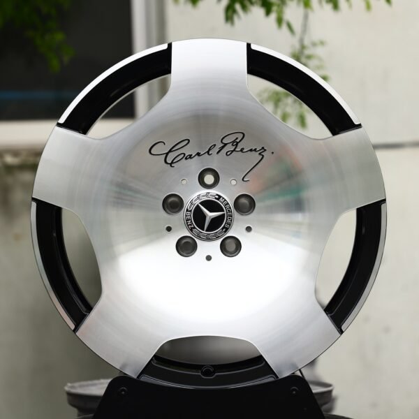 Mercedes-Benz E-Class wheels – Polished / Black 3-Spoke Dish (Mercedes-Benz OEM-Style), front view
