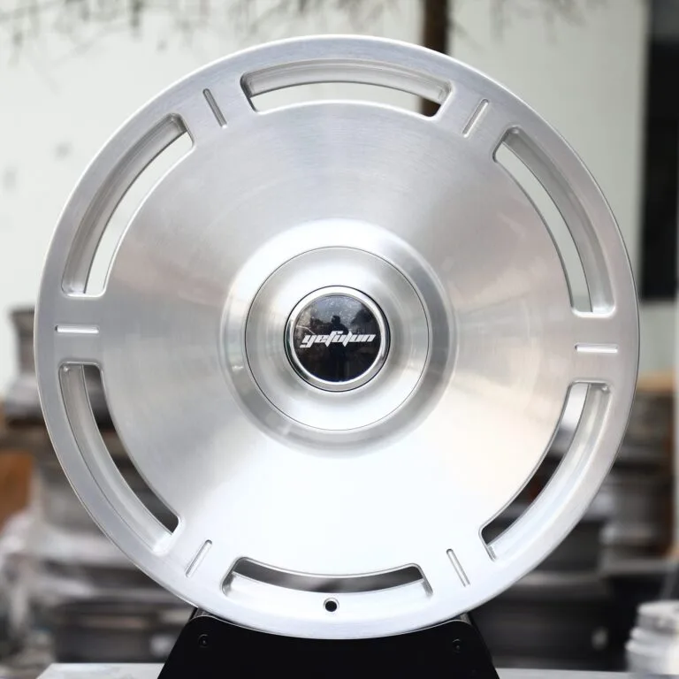 Mercedes-Benz S-Class / Ghost Forged Wheels – Brushed Silver Slotted Full-Face, front view
